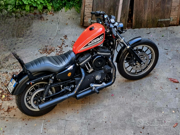Sportster 883R