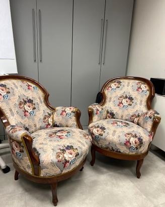Set mobili antiquariato - divanetto + 2 poltrone