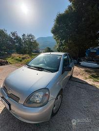 Toyota  Yaris 