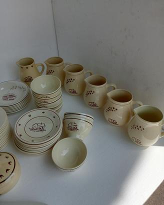 Piatti, piattini, fondine, brocche Mulino Bianco 