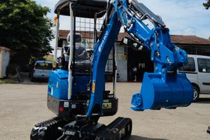 Miniescavatore RIPPA 15 quintali motore Kubota