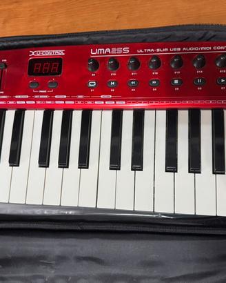 Behringer UMA25S, controller MIDI