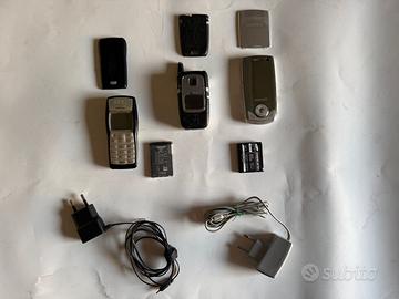 4 Telefoni Vintage Nokia, Panasonic e Samsung