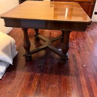 Tavolo 800 siciliano