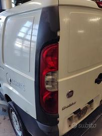 Fanale posteriore sinistro FIAT DOBLO del 2008