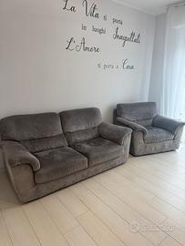 Divano letto e poltrona Poltronesofà