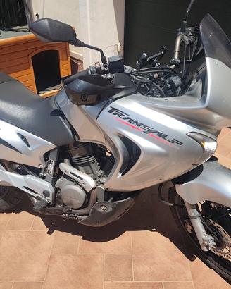 Honda Transalp 650