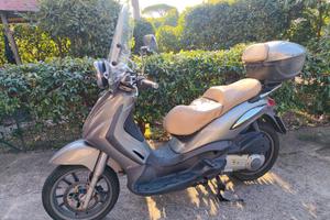  Piaggio Beverly Cruiser 250 i. e