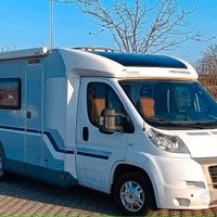 Camper semi integrale Weinsberg