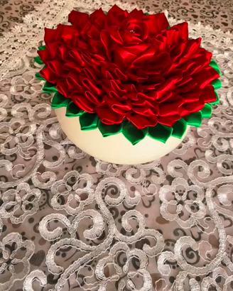 vaso porcellana con fiori fatto a mano
