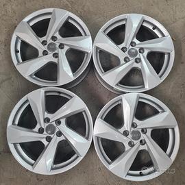 4 cerchi lega audi q2 q3 a3 r18 lt1486