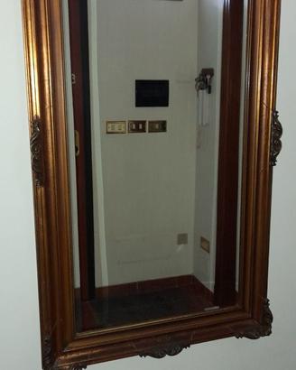 specchio in legno pregiato