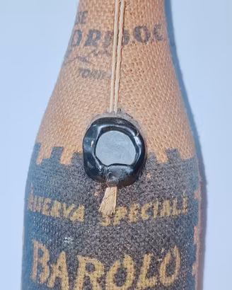 Bottiglia Barolo 1969 da collezione RARA