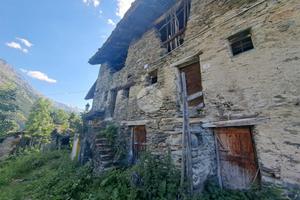 CASA SEMINDIPENDENTE A RHEMES-SAINT-GEORGES