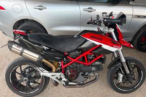 Ducati Hypermotard 1100S - Carbon MIVV Edition