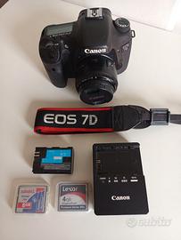 FOTOCAMERA CANON EOS 7D + OBIETTIVO EF 50MM F/1,8