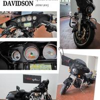 Harley Davidson Street Glide Special 2015 (FLHXS)