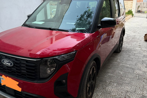 Ford Transit Courier