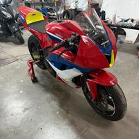 Honda cbr 600 rr anno 2008 pronto pista