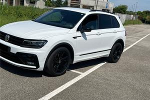 Volkswagen Tiguan R line