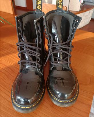 dr Martens n 39