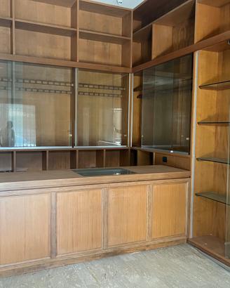Arredamento negozio
