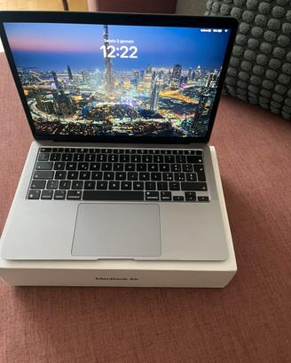 Macbook air M1