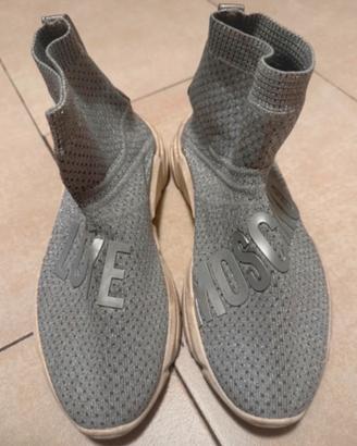 Scarpa Love Moschino