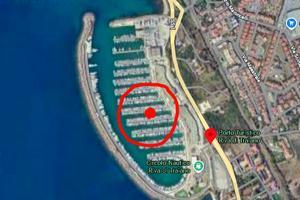 Riva di Traiano  posto barca 12 metri