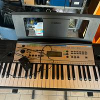 Pianola elettrica Yamaha YPT 255