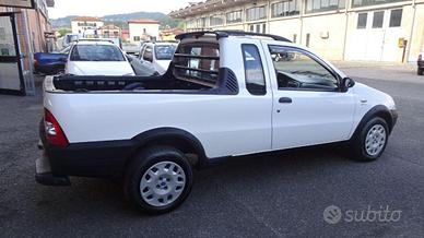 FIAT - Strada FIORINO PICK-UP 1900 JTD