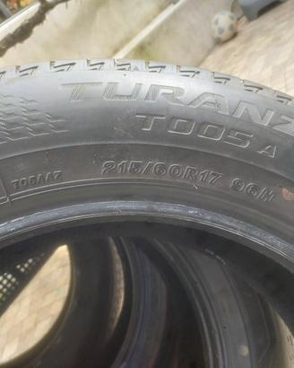 gomme auto Brigestone 