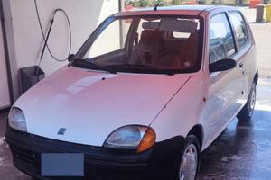 FIAT 600