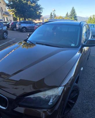 BMW  X1   4x4  DIESEL ANNO 2011
