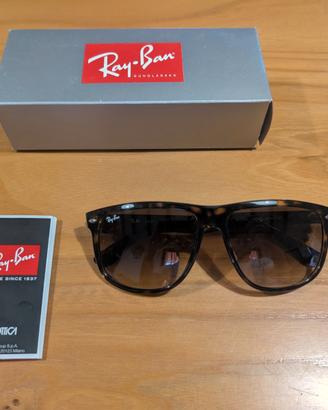 0cchiali da sole Ray-Ban 4147