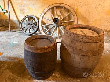 Botti e ruote carri antichi