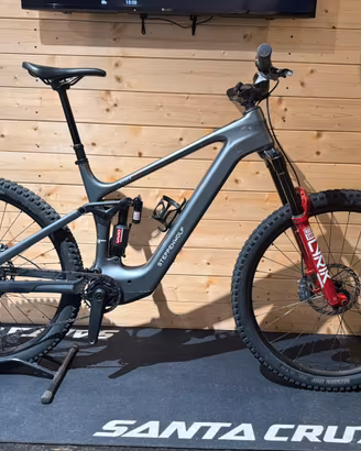 Steppenwolf Tundra 10 Large ex demo Avinox M2s