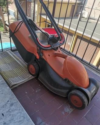 tosaerba Flymo Visimo 