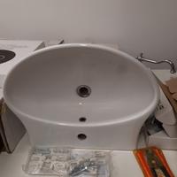 lavabo con colonna