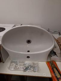 lavabo con colonna