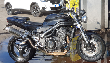 Triumph Speed triple 955i Black Edition 2004