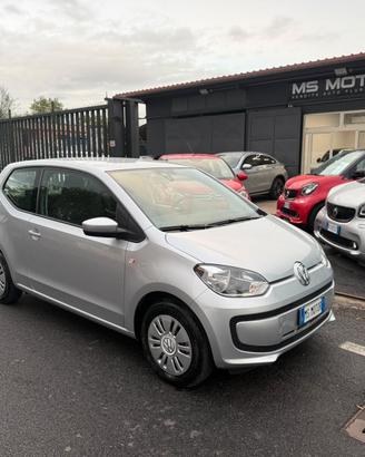 Volkswagen up! 1.0 3p. - 4.800KM - - Tutto incluso