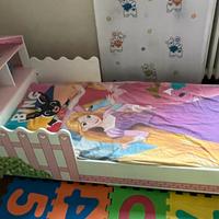 Lettino per bambina