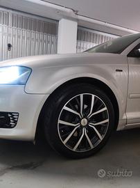 Cerchi originali Vw Audi 17 mod Tulsa 