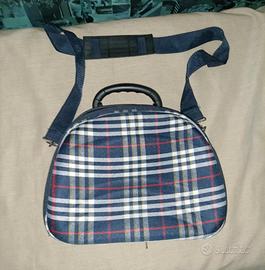 Trousse e beauty case con tracolla