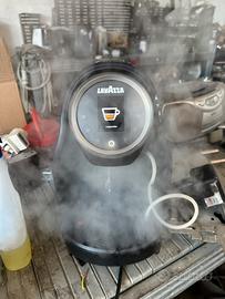 MACCHINA A CAPSULE LAVAZZA