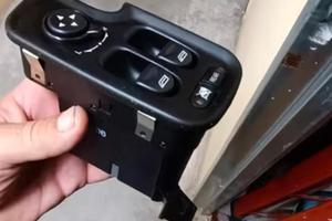 PULSANTIERA alzacristalli ALFA ROMEO 147 & GT 