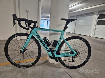 Bianchi Aria E road