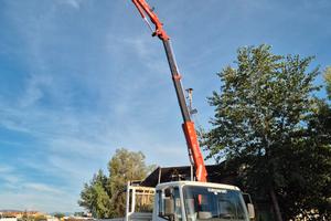 Iveco Eurocargo 120E18 Ribaltabile e Gru Benelli