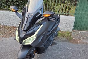 Honda Forza 350 - 2023